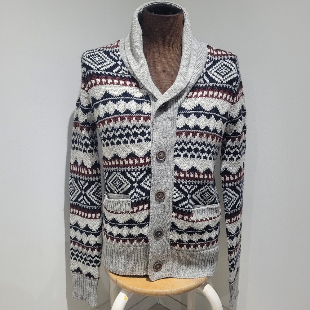 Bluenotes Men's Fairisle Button Down Shawl Knit Cardigan Medium Gray Blue Cozy